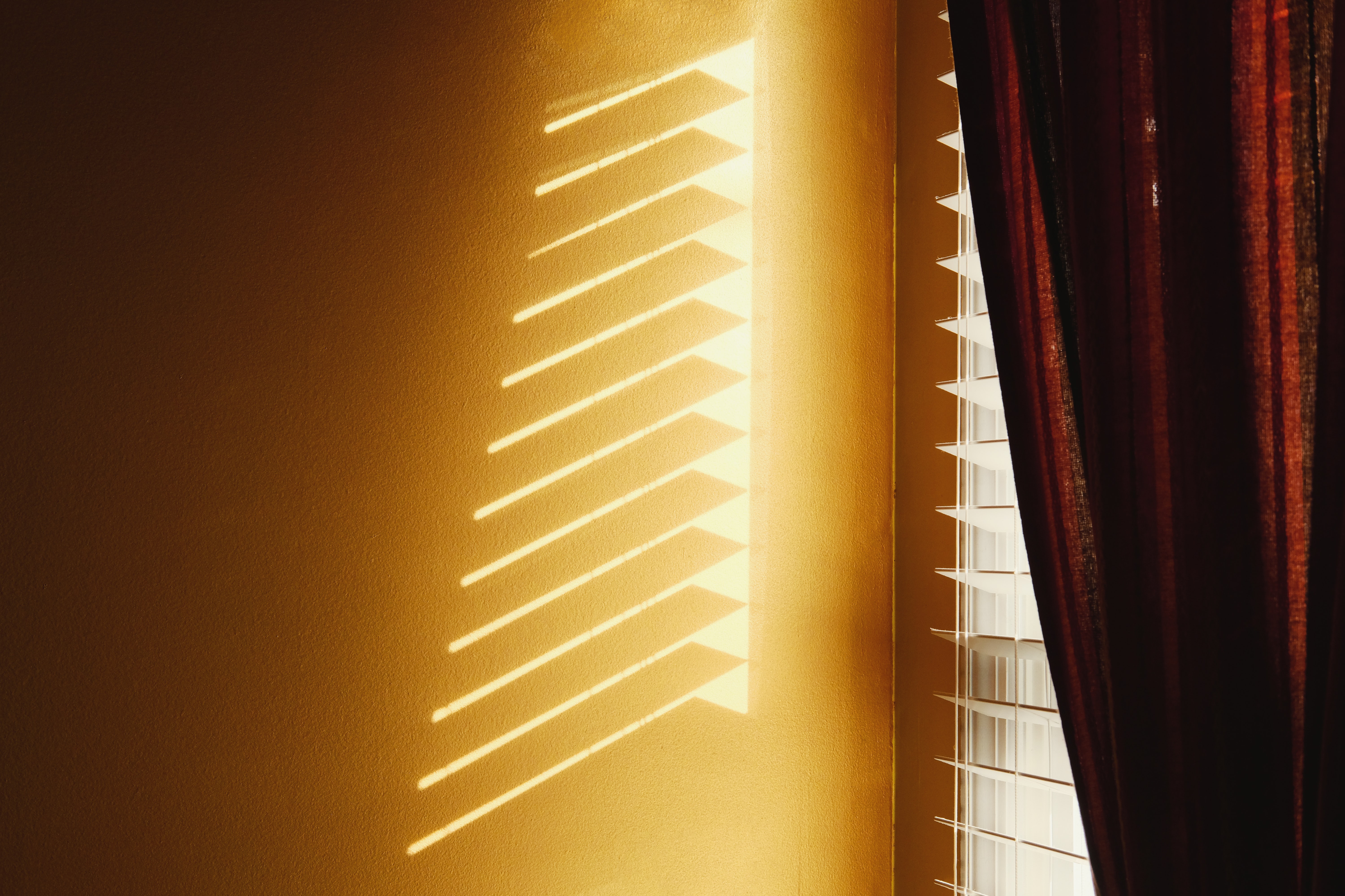 different kinds of window treatments