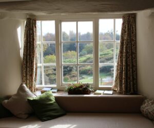 traditional window treatments - curtains