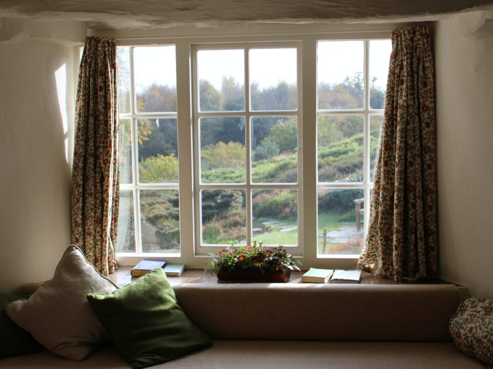traditional window treatments - curtains
